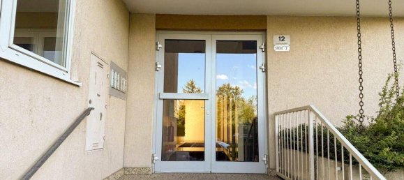 3 rooms Apartment in Wiener Neustadt, Austria No. 230123 3