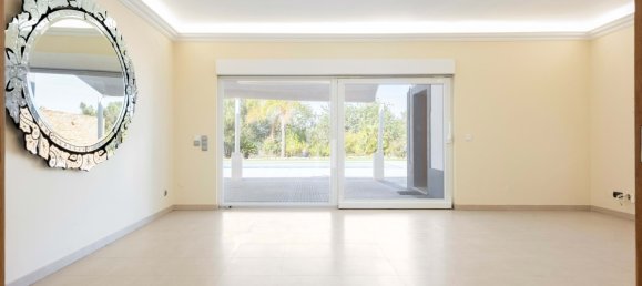 4 Schlafzimmer Villa in Loule, Portugal, Nr. 130130 8