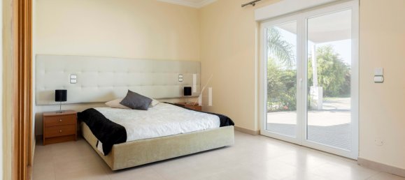 4 Schlafzimmer Villa in Loule, Portugal, Nr. 130130 13