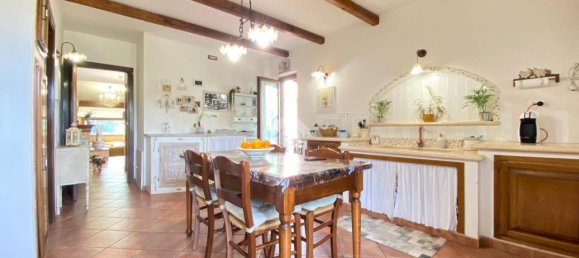 6 rooms Villa in Guidonia Montecelio, Italy No. 7062 15