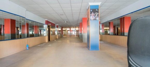Imóvel comercial em Granada, Spain 247 m² N.º 180733 4