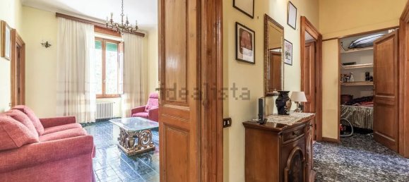 5 bedrooms Apartment in Rome, Italy No. 342874 5