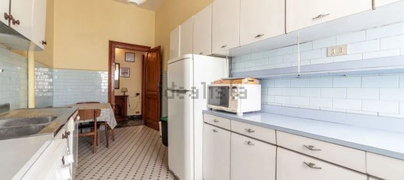 5 bedrooms Apartment in Rome, Italy No. 342874 23