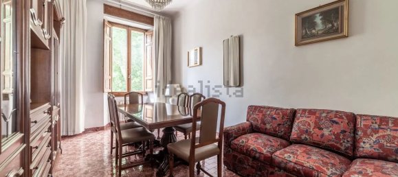 5 bedrooms Apartment in Rome, Italy No. 342874 8