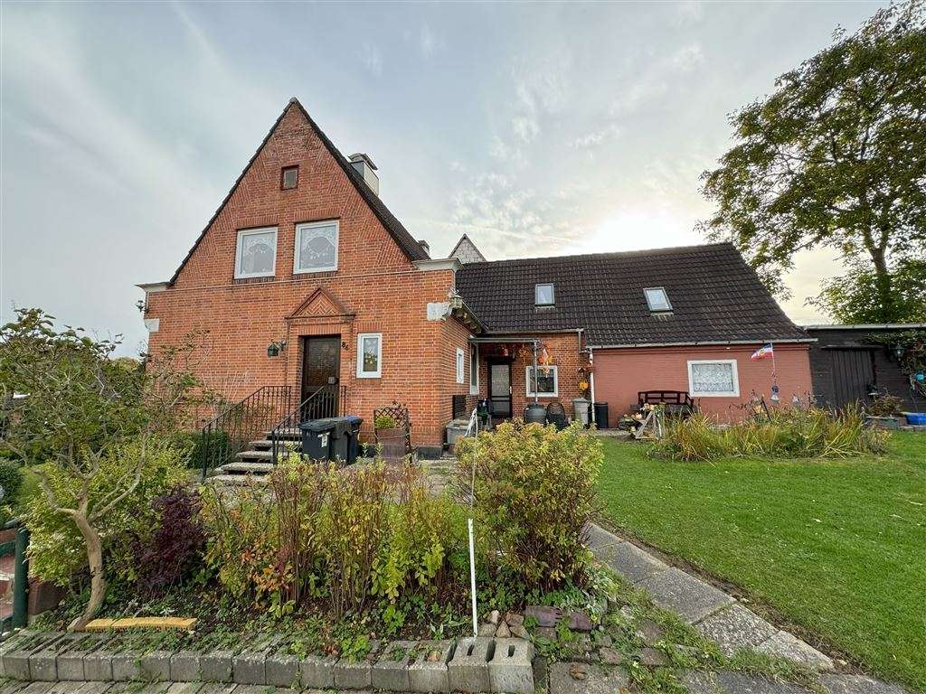 4 rooms Townhouse in Schleswig-Holstein, Germany No. 25800