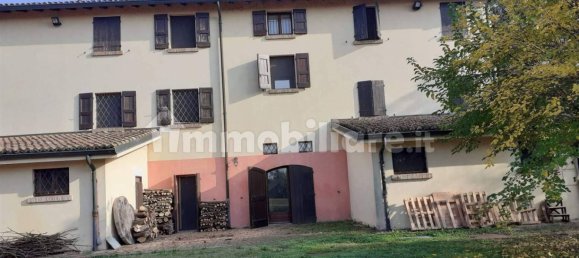 5 bedrooms House in Carpi, Italy No. 218649 12