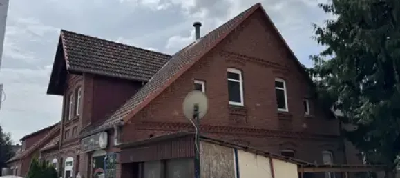 15غرفة بناية في Uelzen, Germany رقم 219811 2