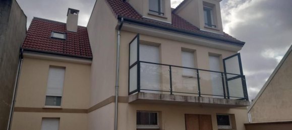 206m² Building in Fontenay-sous-Bois, France No. 162238 3
