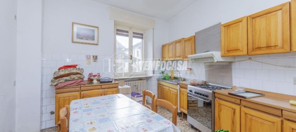 4 rooms House in Zinasco, Italy No. 40291 8