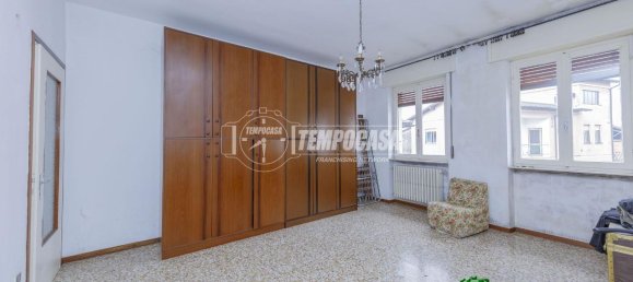 4 rooms House in Zinasco, Italy No. 40291 14