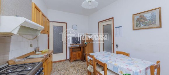 4 rooms House in Zinasco, Italy No. 40291 7