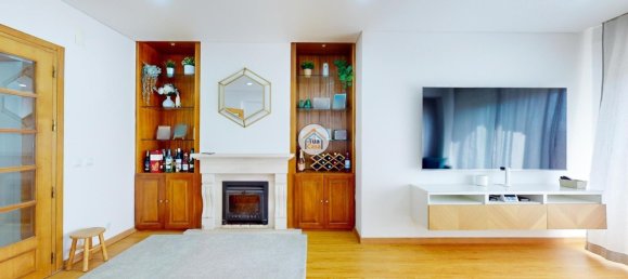 4 Schlafzimmer Wohnung in Lisbon, Portugal, Nr. 348928 2