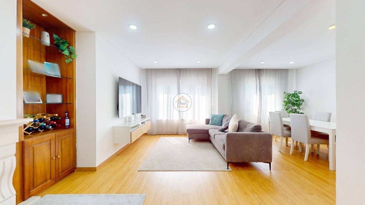 4 bedrooms Apartment in Lisbon, Portugal No. 348928