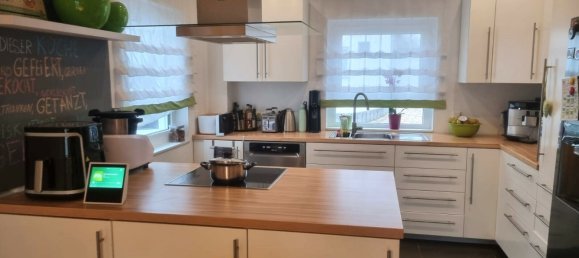 5 rooms House in Hochtaunuskreis, Germany No. 23190 2