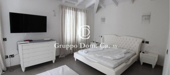 Вилла с 4 спальнями в Форте деи Марми, Италия № 194152 5