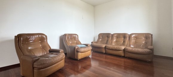 8 rooms House in Conegliano, Italy No. 161530 6