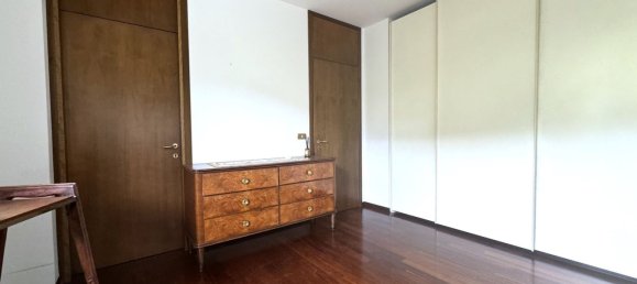 8 rooms House in Conegliano, Italy No. 161530 26