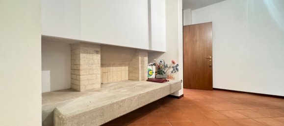 8 rooms House in Conegliano, Italy No. 161530 14