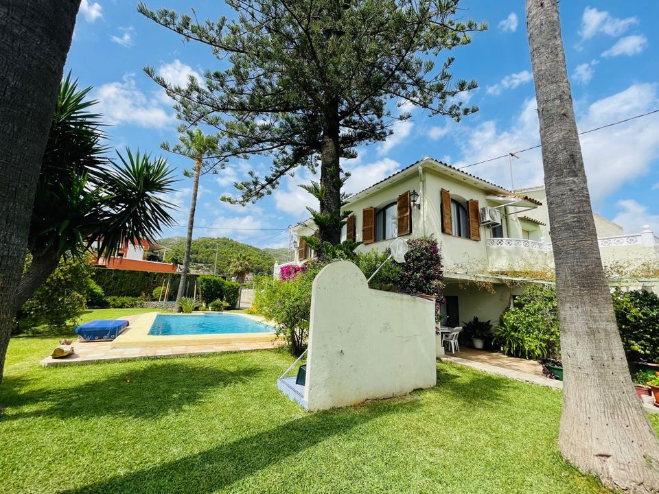 8 bedrooms House in Pedreguer, Spain No. 280324