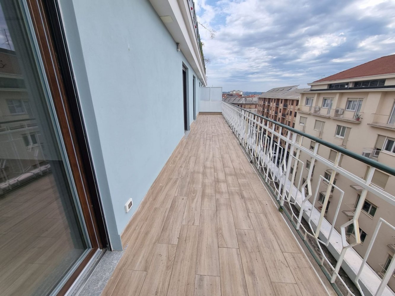 5-salle Appartement à Alessandria, Italy No. 265130