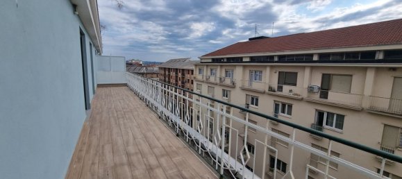 5-salle Appartement à Alessandria, Italy No. 265130 2