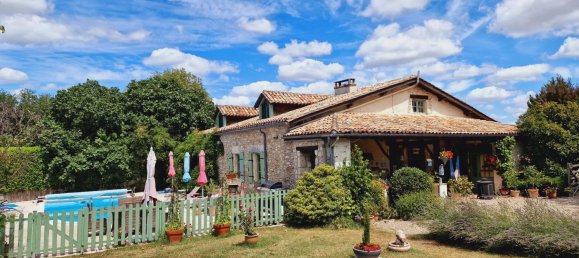 Casa de 8 dormitorios en Eymet, France No. 96678 2