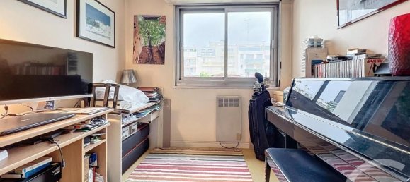2 bedrooms Apartment in Paris, France No. 165444 9