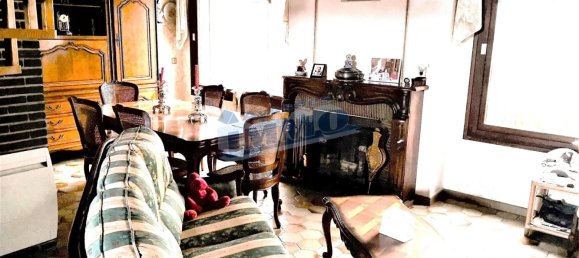 3 Schlafzimmer Haus in Frevent, France, Nr. 100121 2