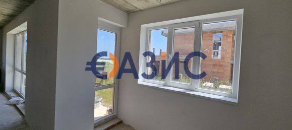 Дом с 3 спальнями в Сарафово, Болгария № 939 8