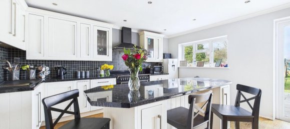 4 غرف نوم منزل في Gillingham, United Kingdom رقم 13792 2