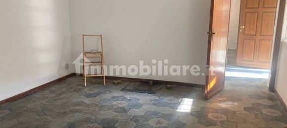 4 bedrooms House in Pinerolo, Italy No. 290041 10