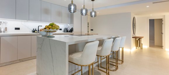 Квартира с 3 спальнями в Марбелья, Испания № 122401 5