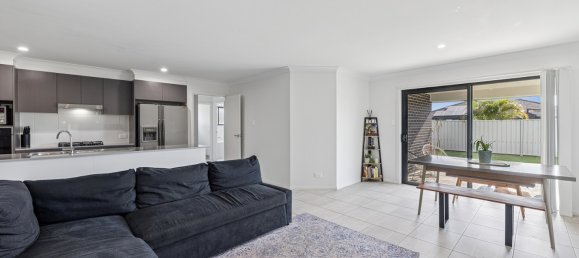 4 bedrooms House in Grafton, Australia No. 14 8