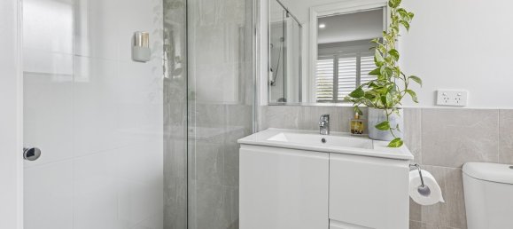 4 bedrooms House in Grafton, Australia No. 14 6