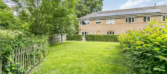 1 bedroom Apartment in Ashford, United Kingdom No. 8602 5