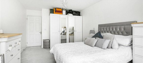 1 bedroom Apartment in Ashford, United Kingdom No. 8602 10