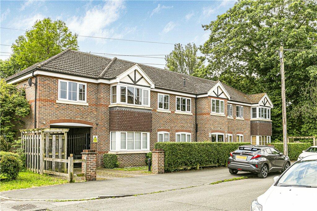 1 bedroom Apartment in Ashford, United Kingdom No. 8602