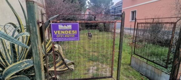 400m² Building in Pesaro, Italy No. 102916 9