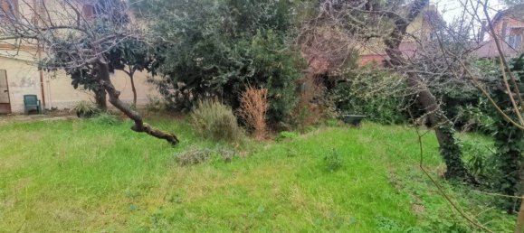 400m² Building in Pesaro, Italy No. 102916 3