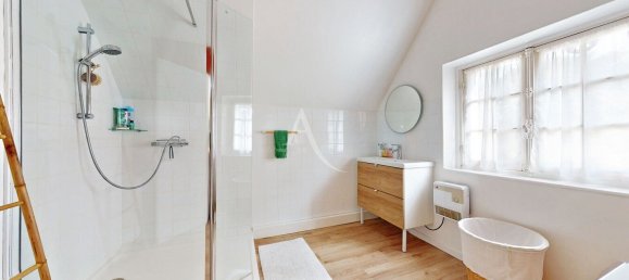 8 Schlafzimmer Haus in Chessy, France, Nr. 173981 6