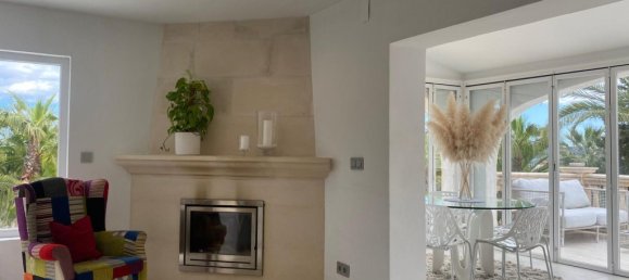 5 bedrooms Villa in La Nucia, Spain No. 10918 26