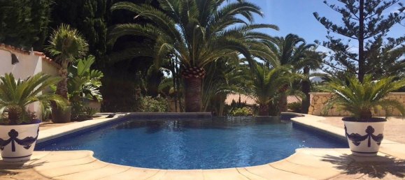 5 bedrooms Villa in La Nucia, Spain No. 10918 19