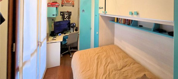 6 rooms Apartment in Assago, Italy No. 151766 10