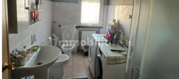 2 bedrooms Apartment in Suzzara, Italy No. 312540 4