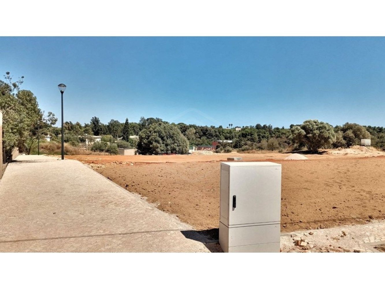 8527m² Land in Alvor, Portugal No. 136448