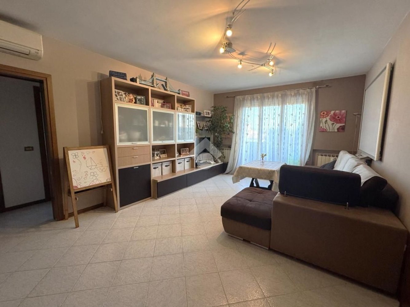 4 rooms Apartment in Santa Maria di Sala, Italy No. 264874