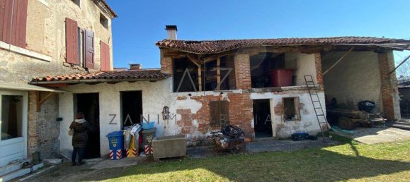 4 bedrooms House in Vedelago, Italy No. 145285 10