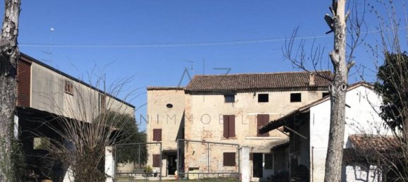 4 bedrooms House in Vedelago, Italy No. 145285 16