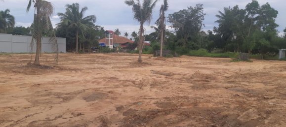  Commercial property in Pattaya, Thailand No. 1880 2