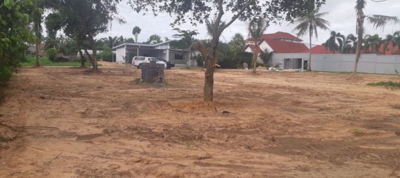  Commercial property in Pattaya, Thailand No. 1880 9